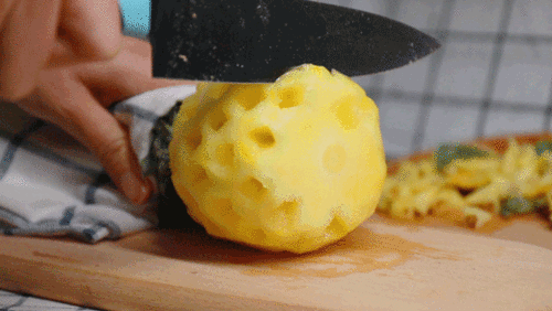 娱乐吃瓜小菠萝,揭秘娱乐圈那些不为人知的秘密